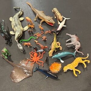 Assorted Reptile and Animal Figurines Set